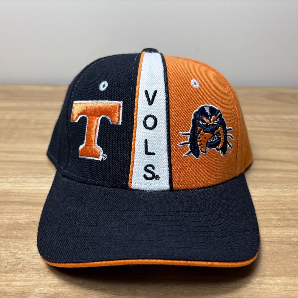 NWT Tennessee Volunteers NCAA Orange Black White Fitted Hat size 7 Zephyr